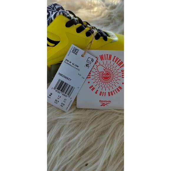 3993)Hot Wheels x Reebok Zig n'Glow Kids 'Roger Dodger ' Running Shoes Size US 2 - Picture 5 of 9